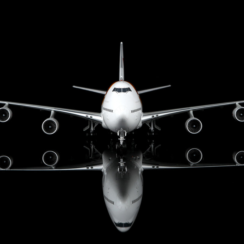 Iberia B747-300 TF-ATI – Scale 1:200 Diecast Model – SQ wings L2120/L2120FD - Image 8