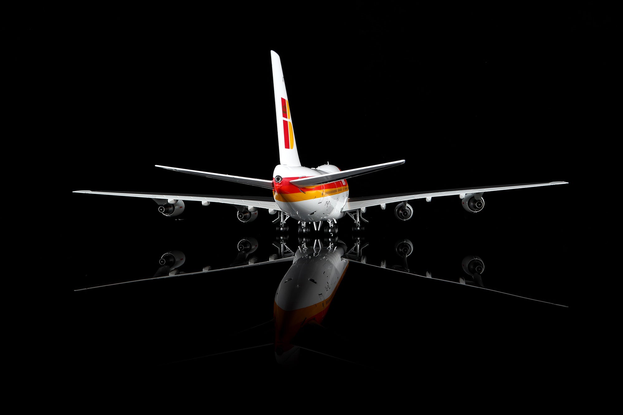 Iberia B747-300 TF-ATI – Scale 1:200 Diecast Model – SQ wings L2120/L2120FD - Gallery 9
