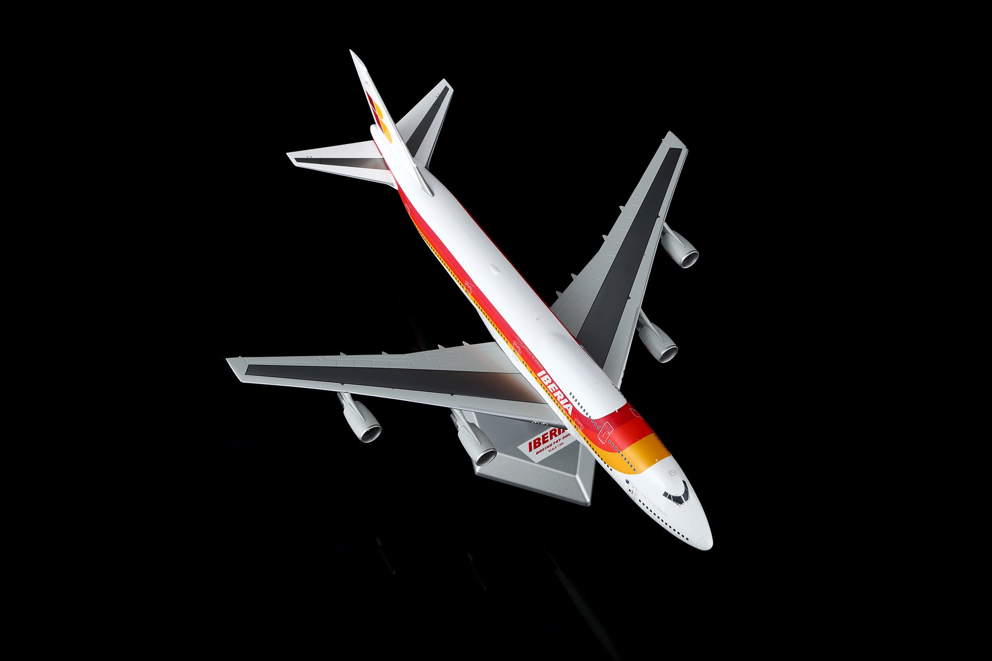 Iberia B747-300 TF-ATI – Scale 1:200 Diecast Model – SQ wings L2120/L2120FD - Gallery 10