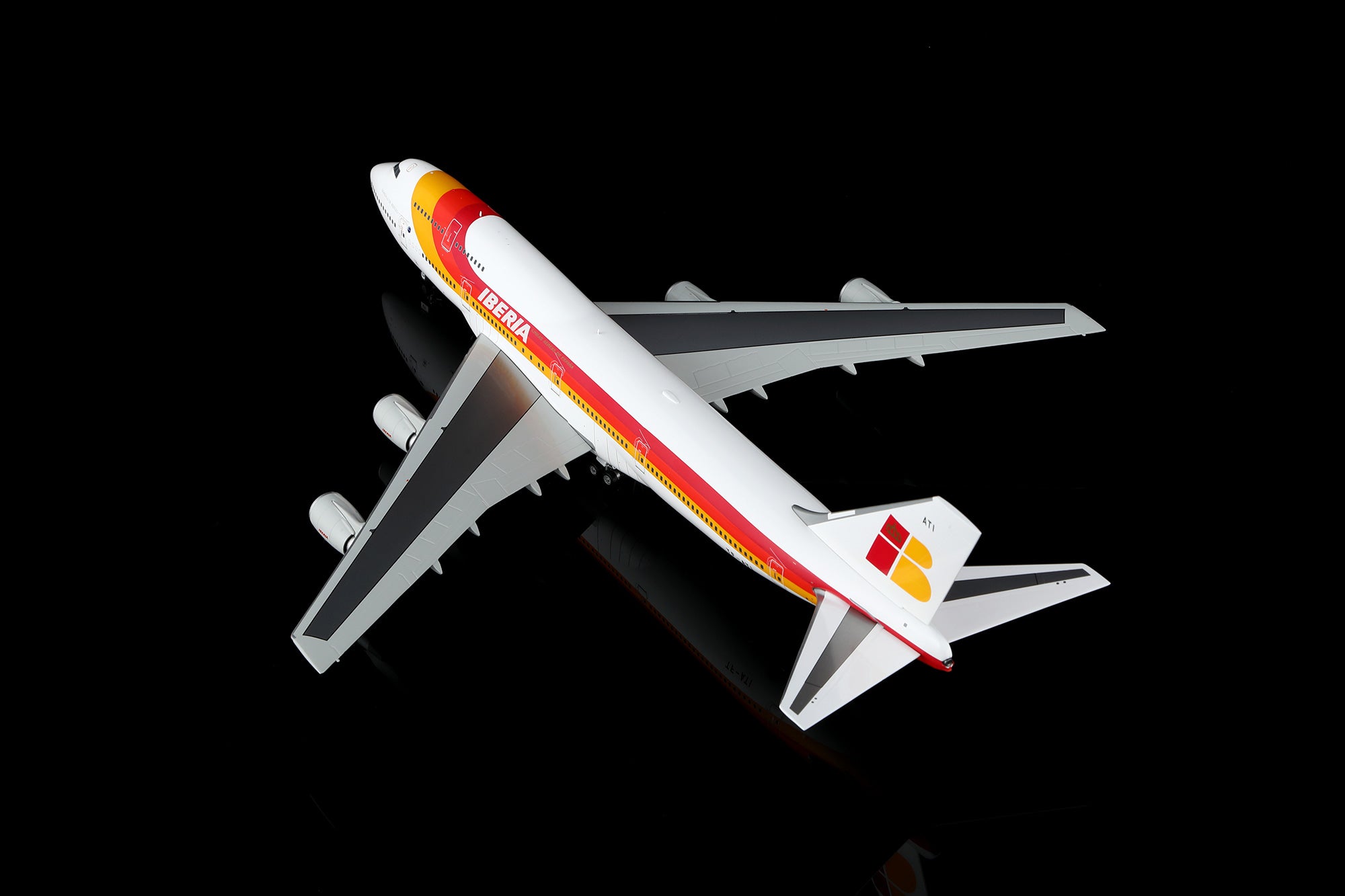 Iberia B747-300 TF-ATI – Scale 1:200 Diecast Model – SQ wings L2120/L2120FD - Gallery 2