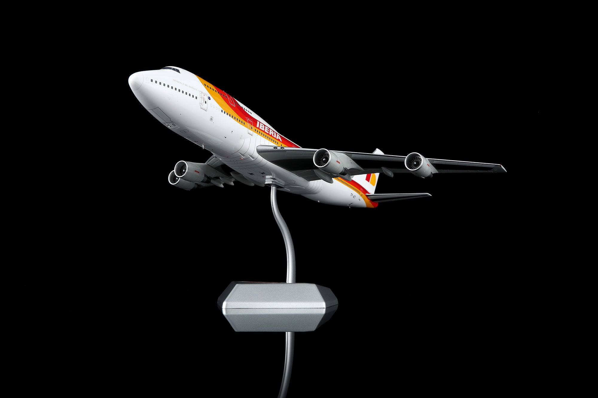 Iberia B747-300 TF-ATI – Scale 1:200 Diecast Model – SQ wings L2120/L2120FD - Gallery 4