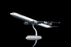 Lufthansa A340-600 D-AIHX – Scale 1:200 Diecast Model – SQ wings L2293