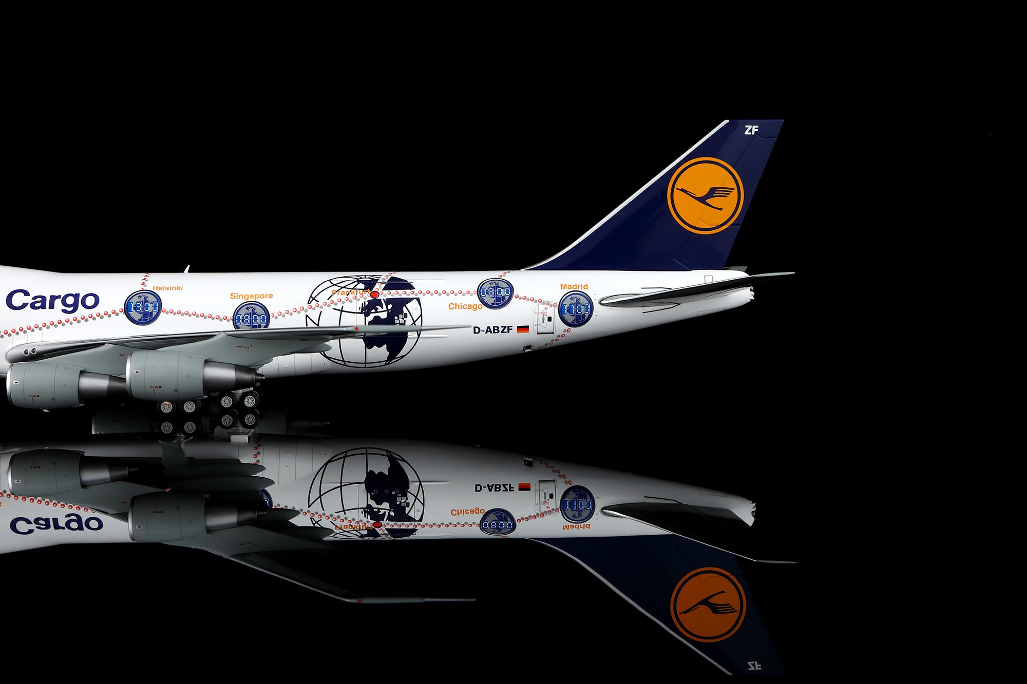 Lufthansa Cargo B747-200F D-ABZF – Scale 1:200 Diecast Model – SQ wings L2186/L2186C - Gallery 7