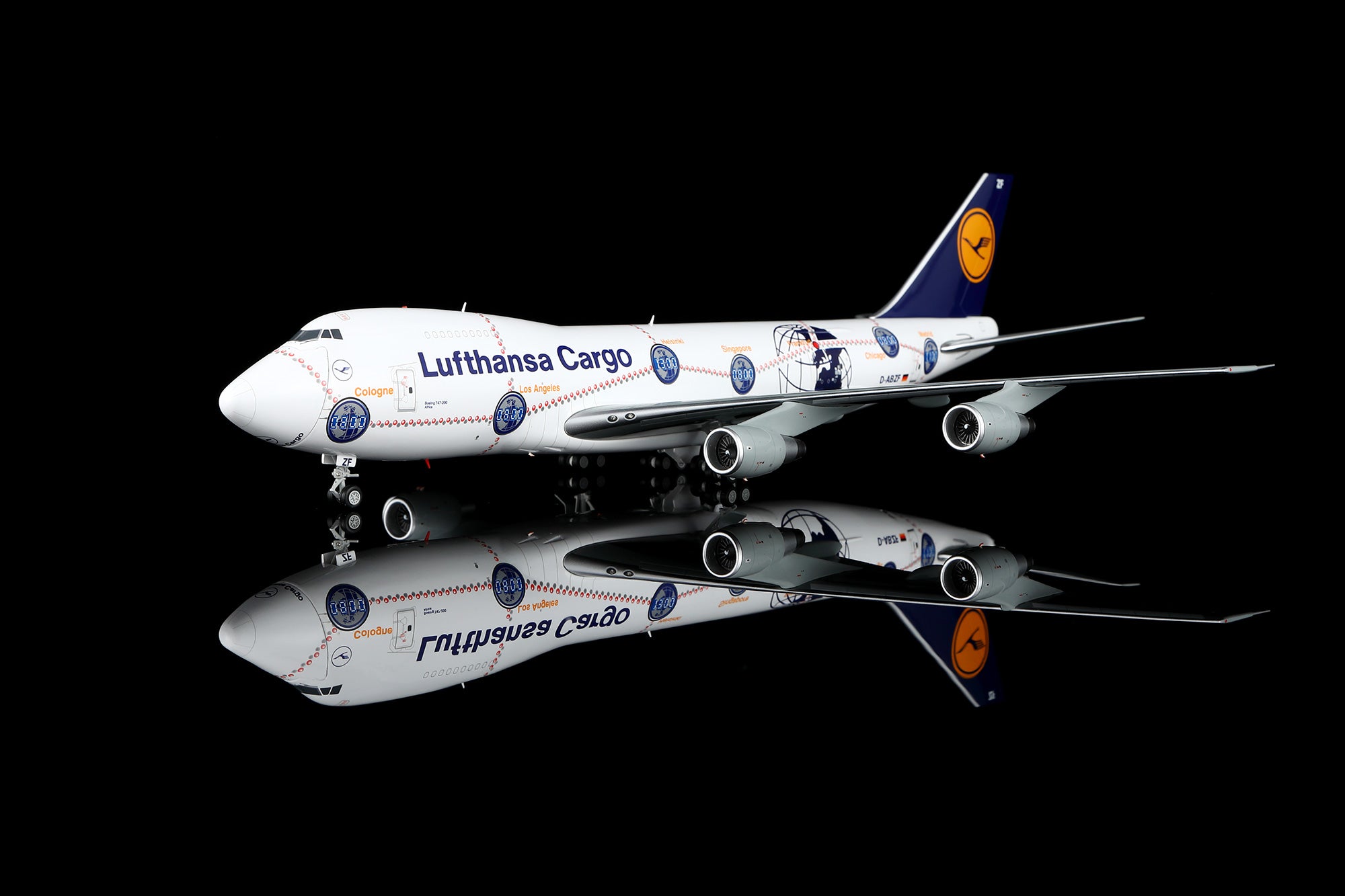 Lufthansa Cargo B747-200F D-ABZF – Scale 1:200 Diecast Model – SQ wings L2186/L2186C