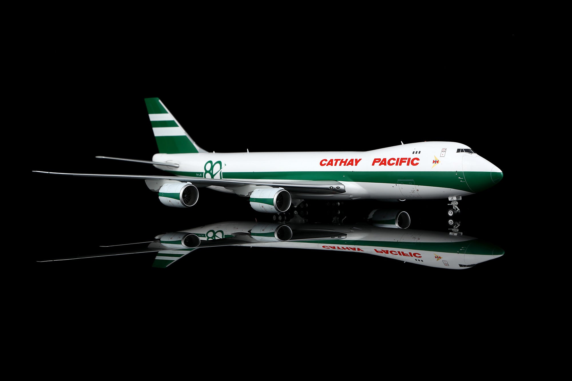 Cathay Pacific B747-8F "80th Anniversary Retro" B-LJE – Scale 1:200 Diecast Model – SQ wings L2337/L2337FD/L2337C