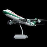 Cathay Pacific B747-8F "80th Anniversary Retro" B-LJE – Scale 1:200 Diecast Model – SQ wings L2337/L2337FD/L2337C - Thumbnail 3