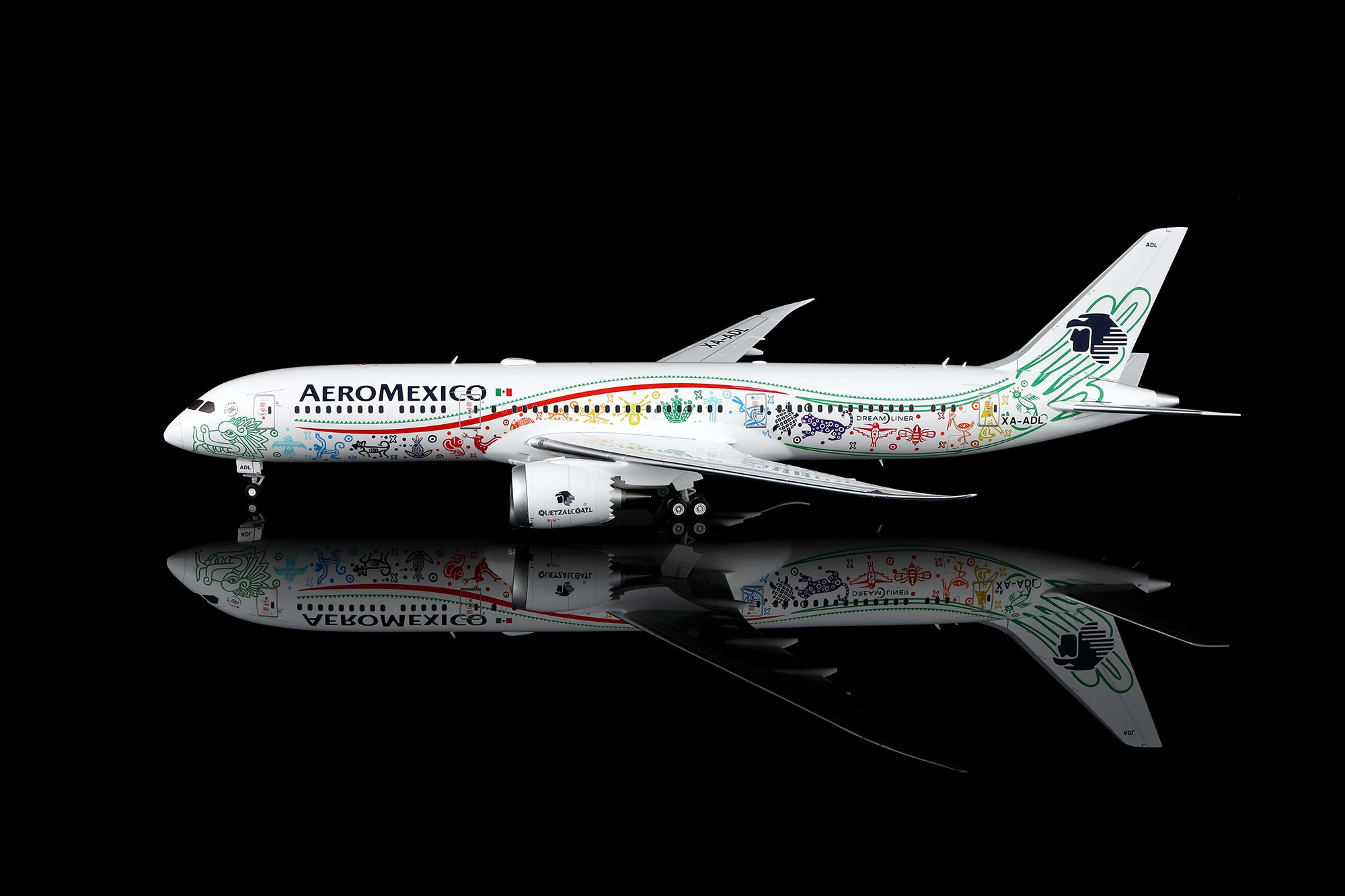 Aeroméxico B787-9 "Quetzalcóatl" XA-ADL – Scale 1:200 Diecast Model – SQ wings L2273 - Gallery 2