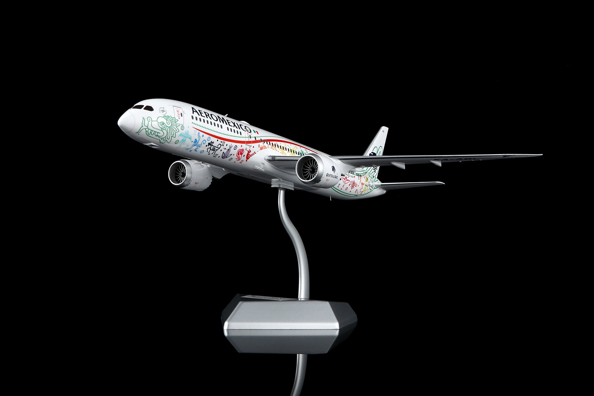 Aeroméxico B787-9 "Quetzalcóatl" XA-ADL – Scale 1:200 Diecast Model – SQ wings L2273