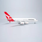 Qantas Airbus A380 1:160 – 45.5 cm / 17.9 in – Opening Cabin Interior
