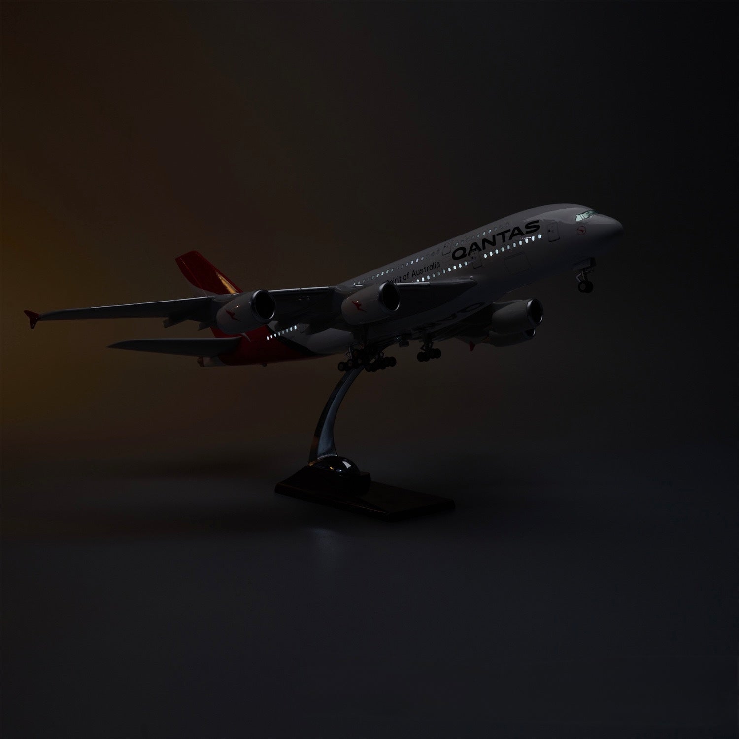Qantas Airbus A380 1:160 – 45.5 cm / 17.9 in – Opening Cabin Interior