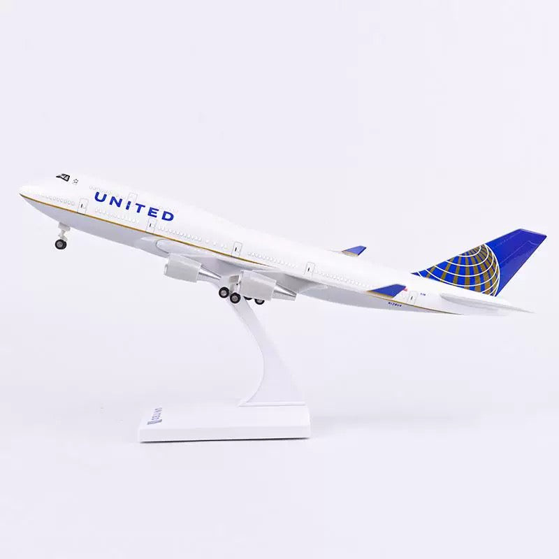 United B747- 30cm - 11.8in - LED lights - Airplane Model