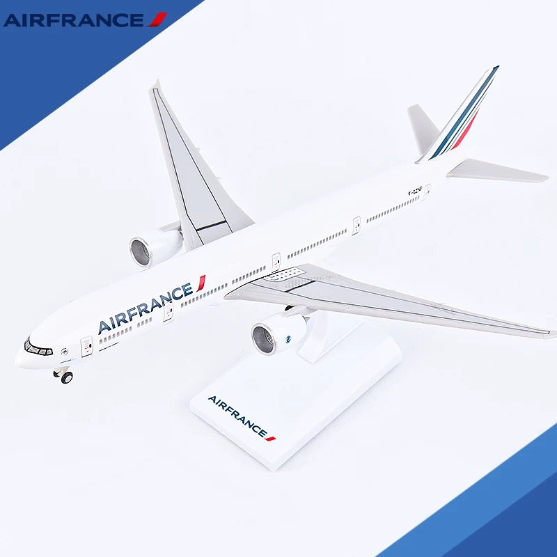 B777 Air France - 30 cm - 11,8 pulgadas - LED y sonido - Modelo de avión