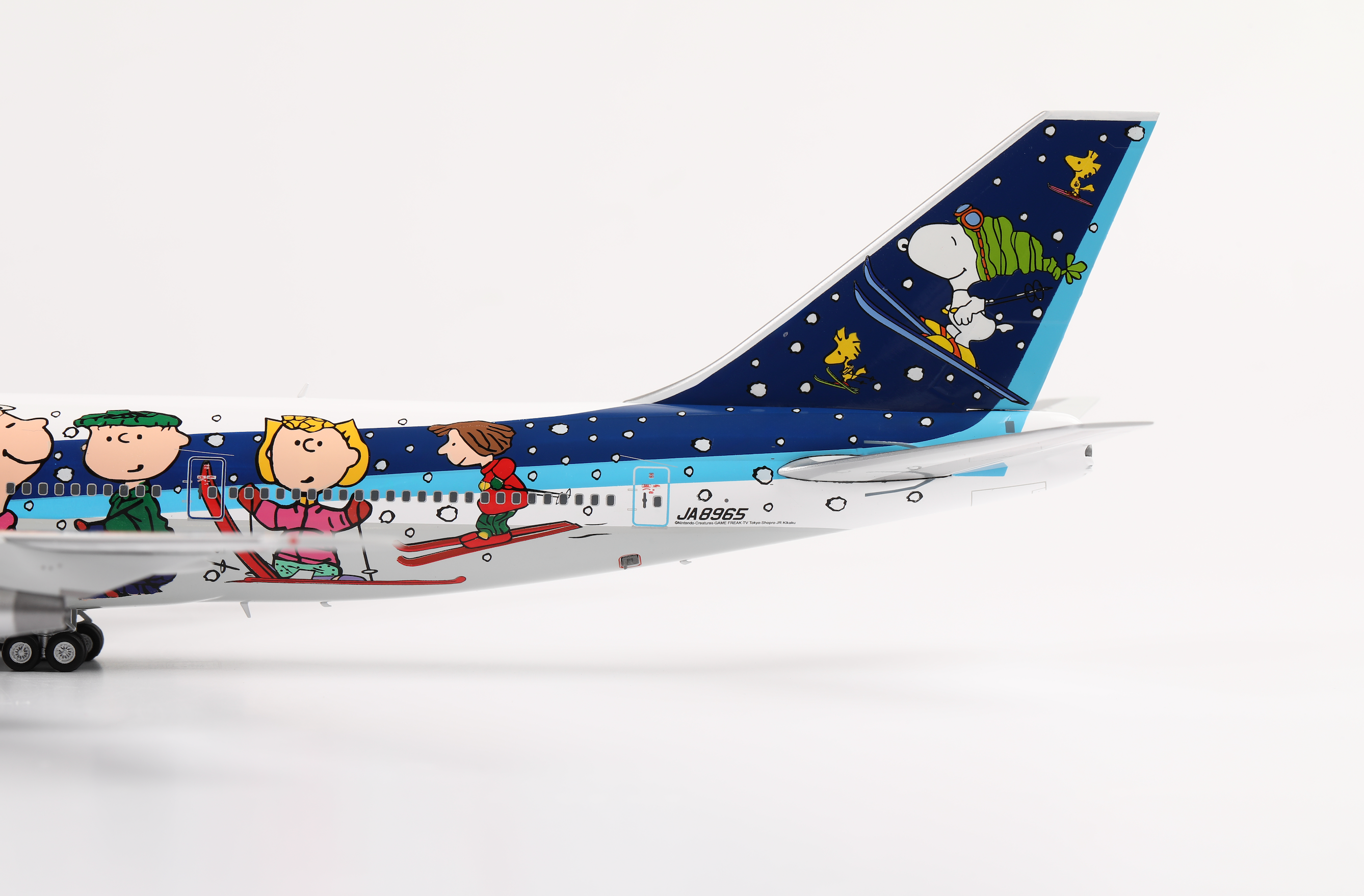 All Nippon Airways - B747-400D - JA8139 - "Snoopy" - L2021 - 35,3 cm - Escala 1/200
