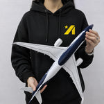 Lufthansa Airbus A350-900 "Centennial 1926–2026" – 47 cm / 18.5 in – Voice-Activated LED Display Model - Thumbnail 8