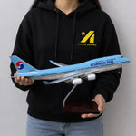 Korean Air Boeing 747-400 – 37 cm / 14.6 in – Luxury Solid Desktop Display Model - Thumbnail 10