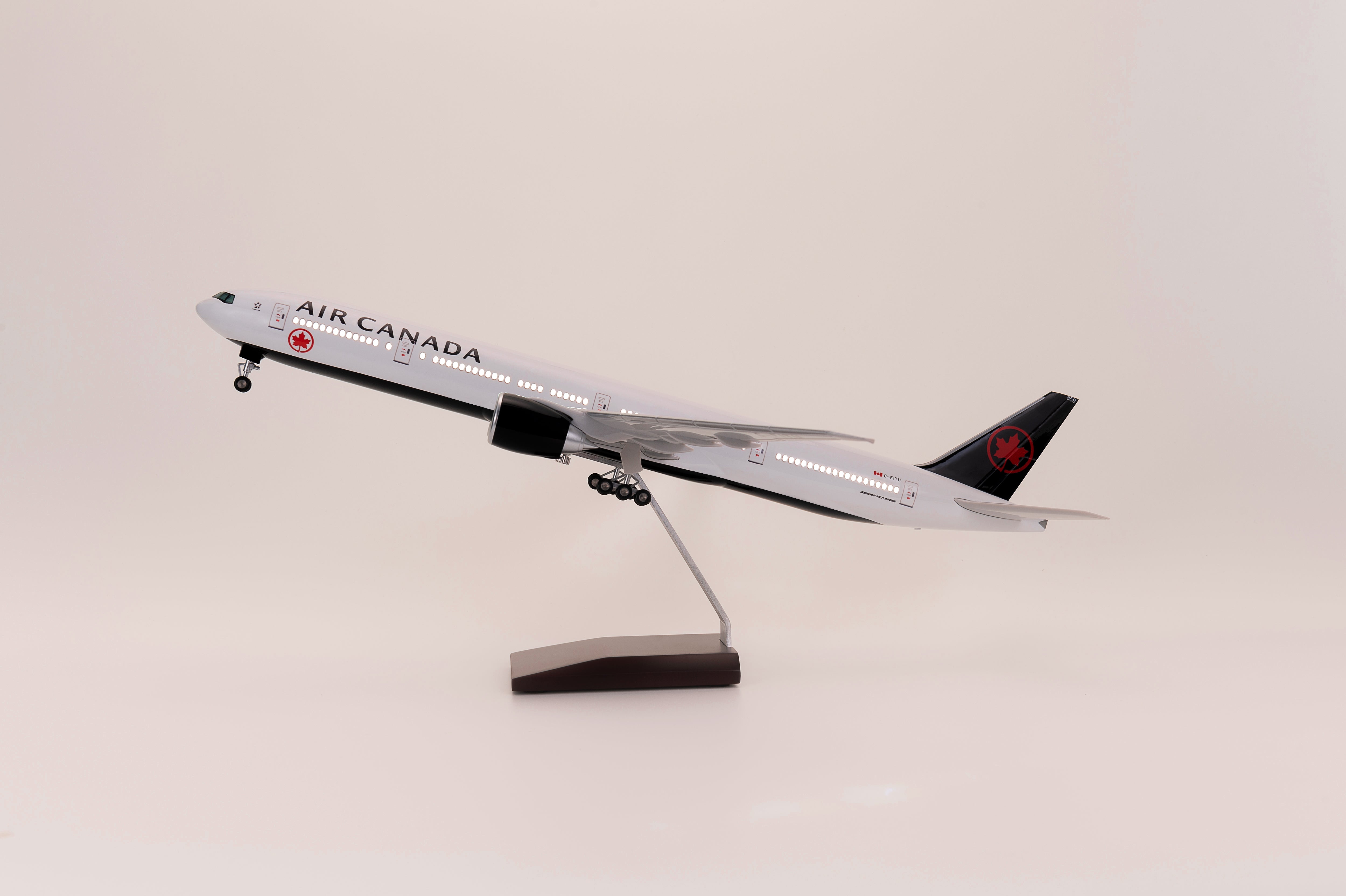 B777 Air Canada - Scale 1/157 - 47CM -18.5in