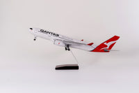 A330 Qantas- scale 1/135 - 47cm - 18.5 in - Airplane Model