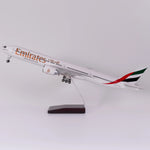 Boeing 777 Emirates – Scale 1:157 (47 cm / 18.5 in) - Thumbnail 3