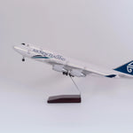 B747 Air New Zealand  - Scale 1/150 - 47cm - 18.5in - Airplane Model - Thumbnail 1