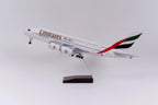 طائرة إيرباص A380 الإماراتية بمقياس 1:160 - 47 سم / 18.5 بوصة - أضواء LED