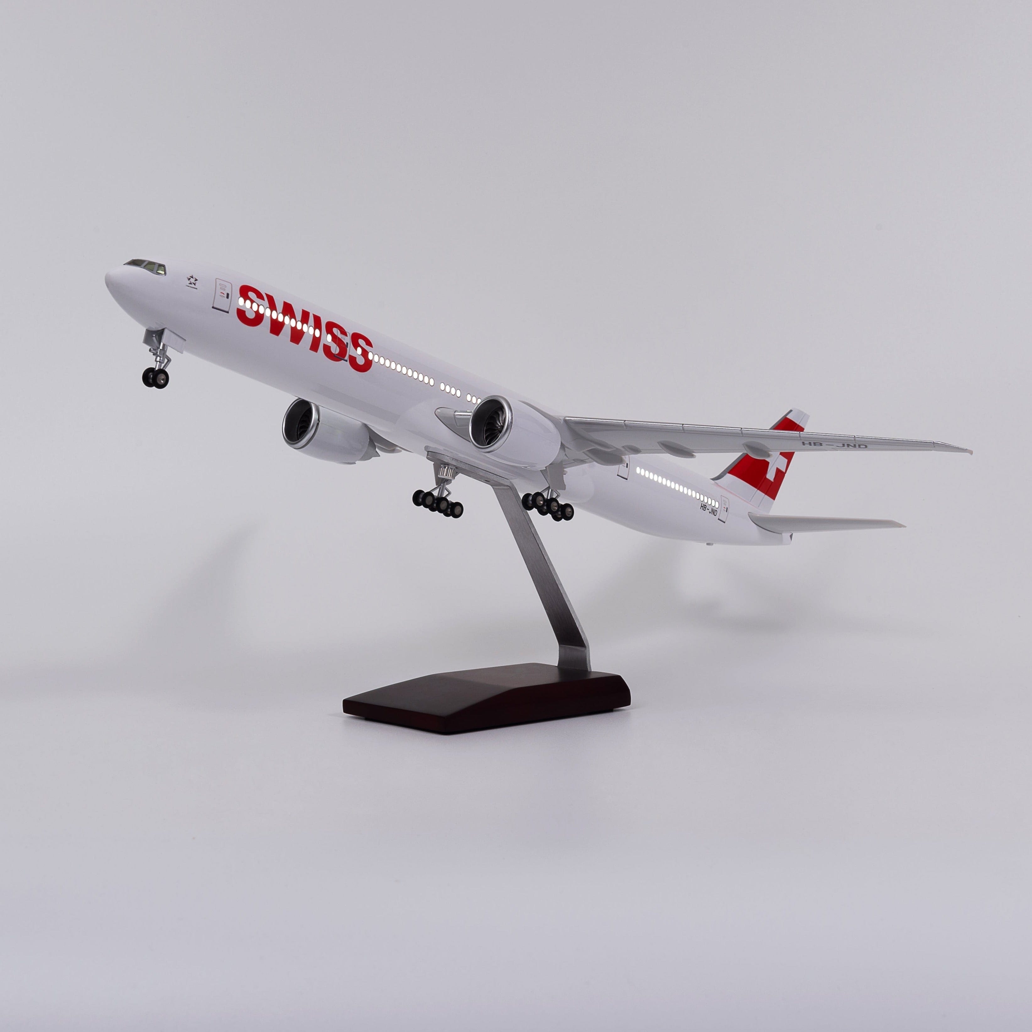 B777 SUIZO - Escala 1/157 - 47CM -18.5in