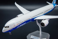 Boeing B787-10 N528ZC “House Color” – Escala 1:200 – Alas SQ – 34,3 cm