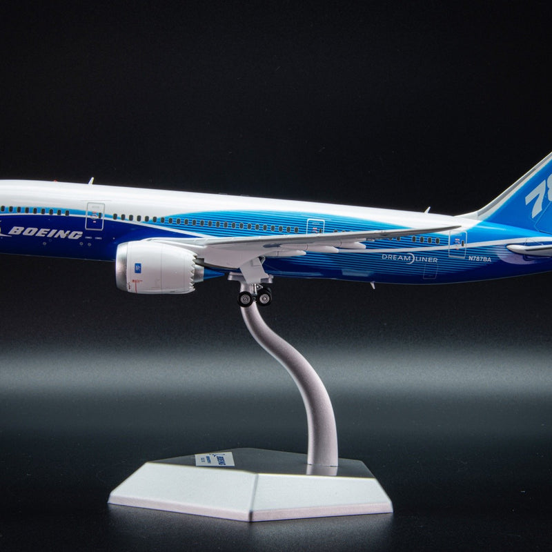 Boeing B787-8 N787BA – Escala 1:200 – Alas SQ – 28,35 cm - Image 1