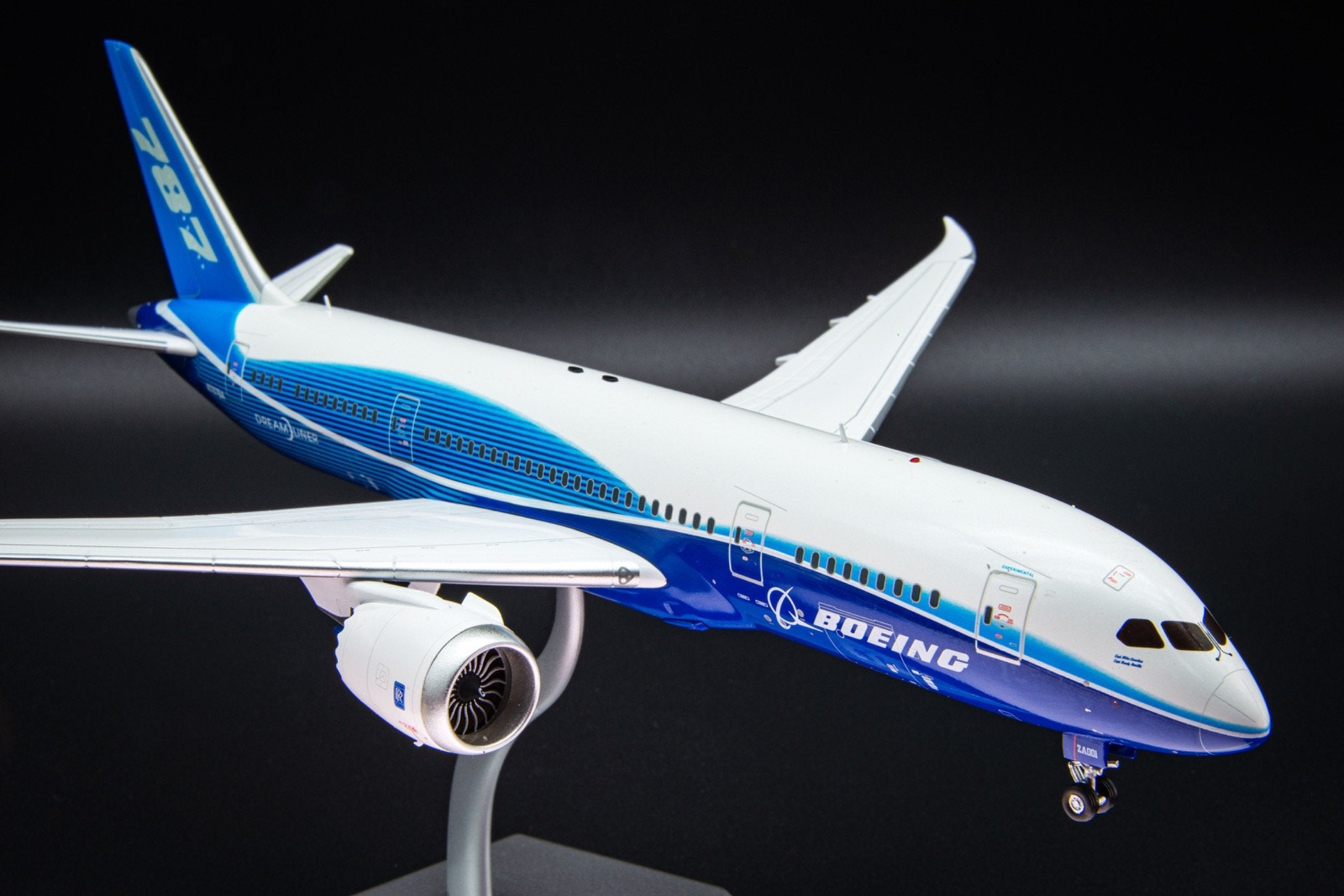 Boeing Unified 787-8 Dreamliner 1:200 Model – The Boeing Store