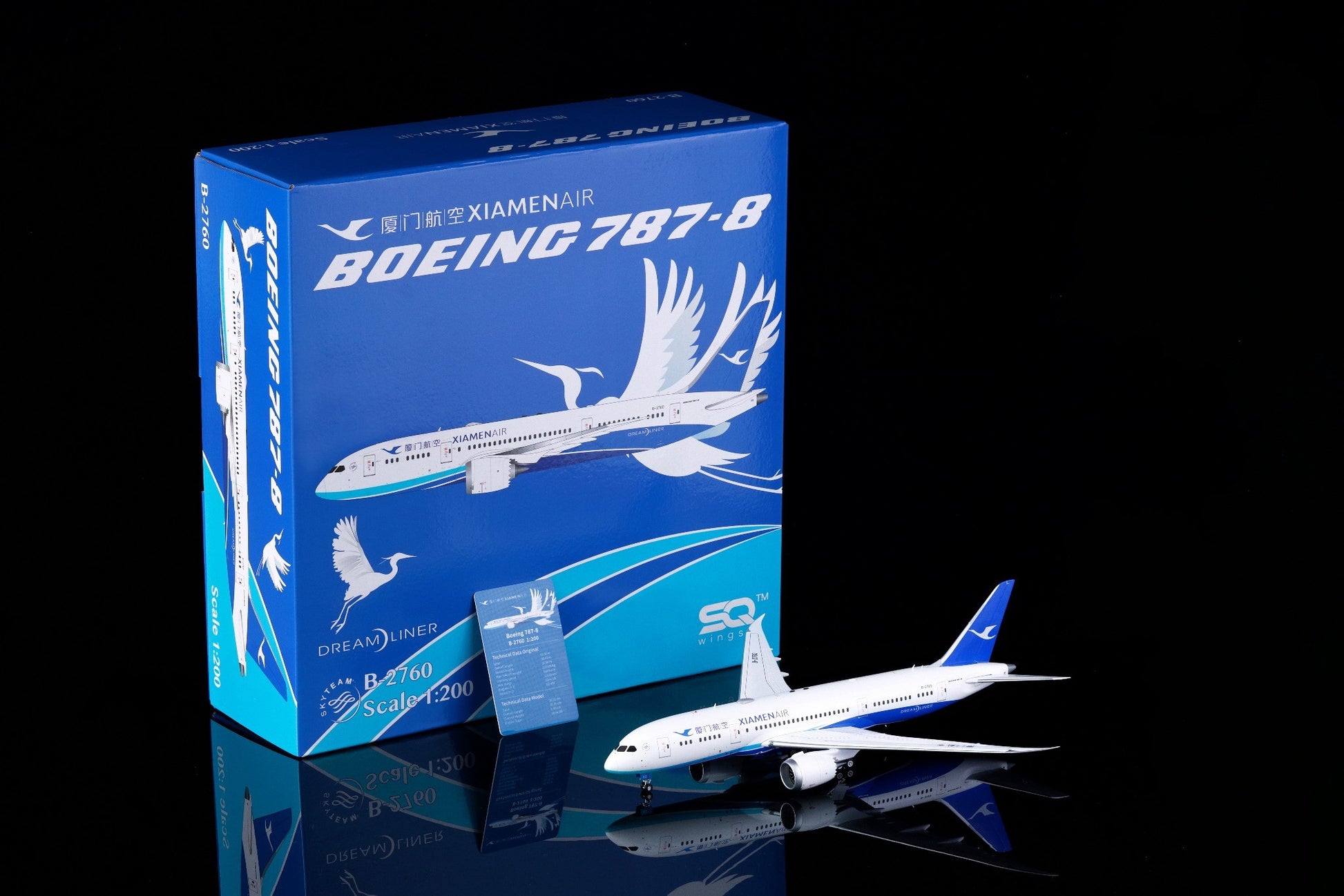 Xiamen Airlines Boeing 787-8 B-2760 – Scale 1:200 – SQ Wings – 28.3 cm
