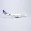 United Airlines Boeing 747-400 1:150 – 47 cm / 18.5 in – Opening Cabin Interior & LED Lights