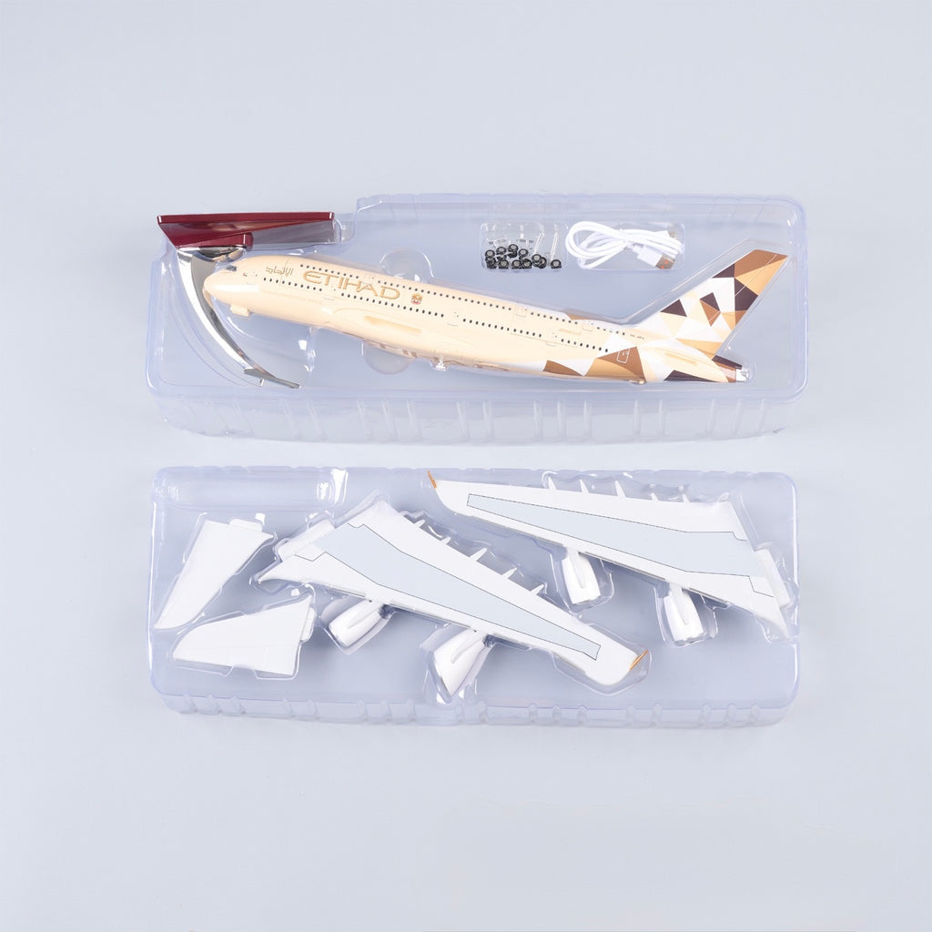 Etihad Airways Airbus A380 1:160 – 45.5 cm / 17.9 in – Opening Cabin Interior