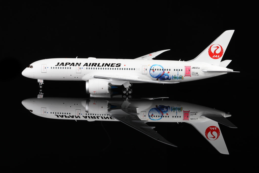 JAL B787-8 JA837J "Doraemon Jet" – Scale 1:200 – SQ Wings – 28.35 cm