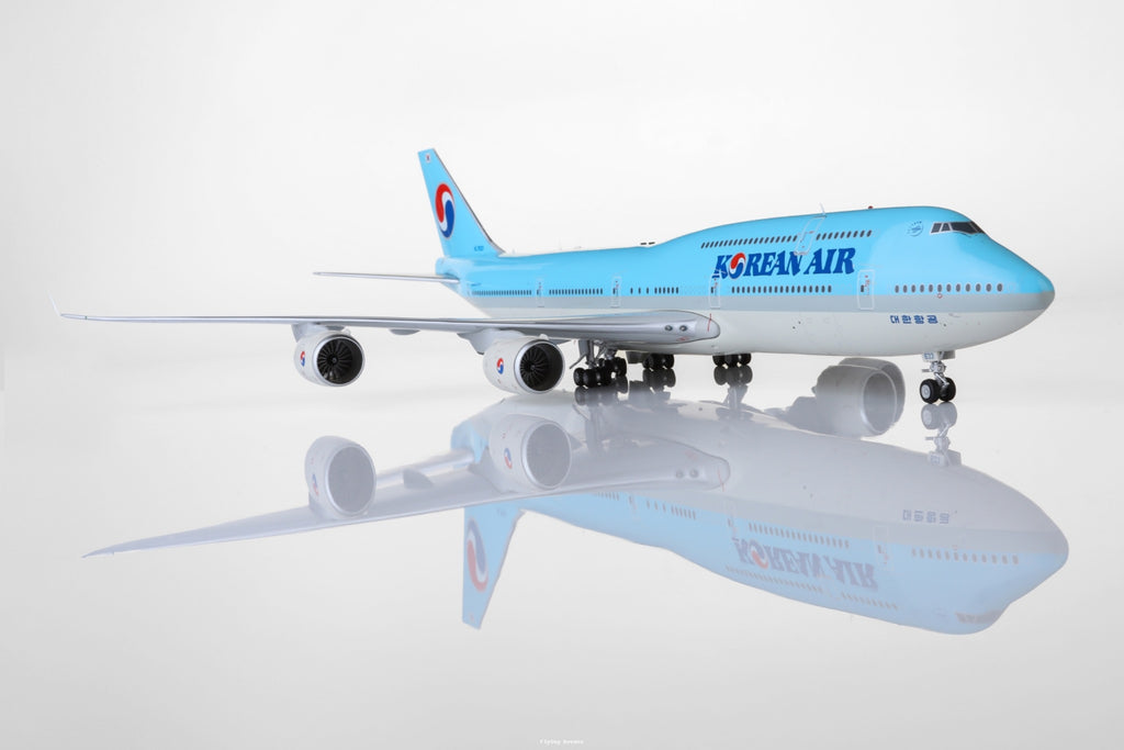Korean Air B747-8 HL7633 “Beyond Excellence” - L:38.15cm –  1/200 Scale