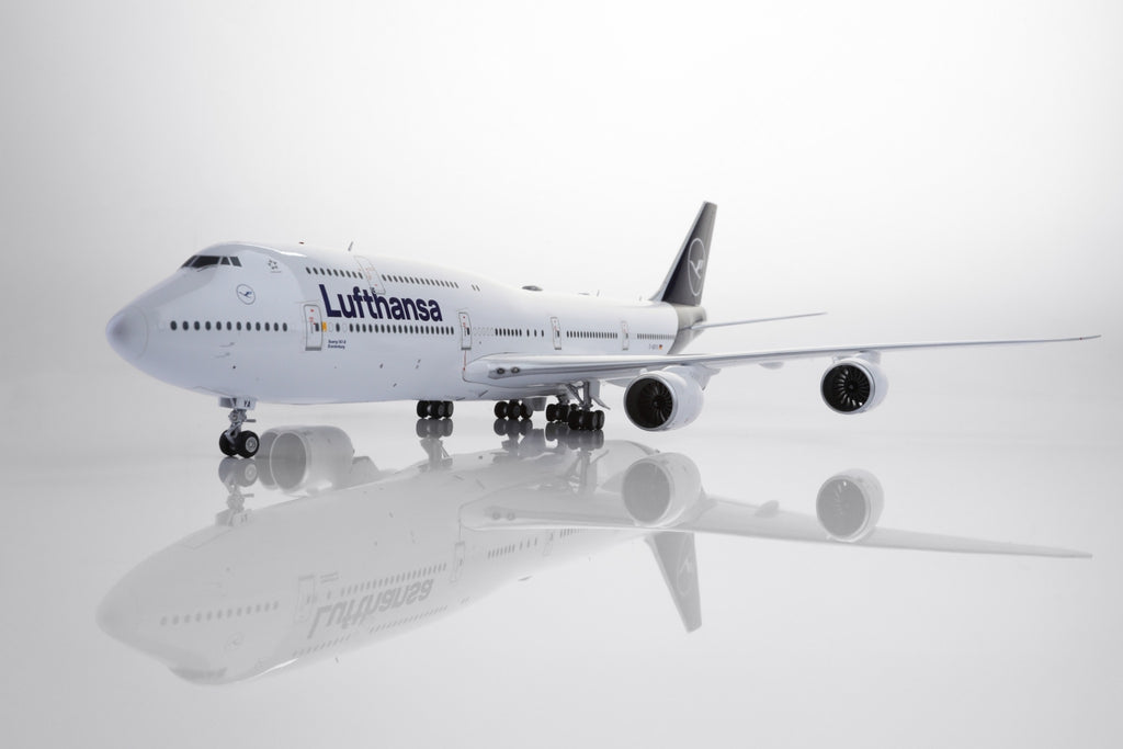 Lufthansa - B747-8-  38.15cm - D-ABYA -  Scale 1/200