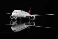 Thai Airways Boeing 787-8 HS-TQF – Escala 1:200 – Alas SQ – 28,35 cm