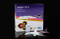 Thai Airways Boeing 787-8 HS-TQF – Escala 1:200 – Alas SQ – 28,35 cm