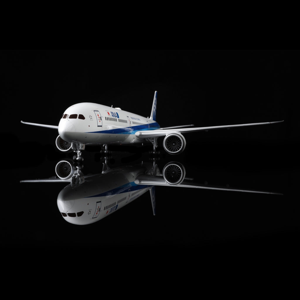 ANA B787-10 JA981A – 1:200 Scale Model by SQ Wings