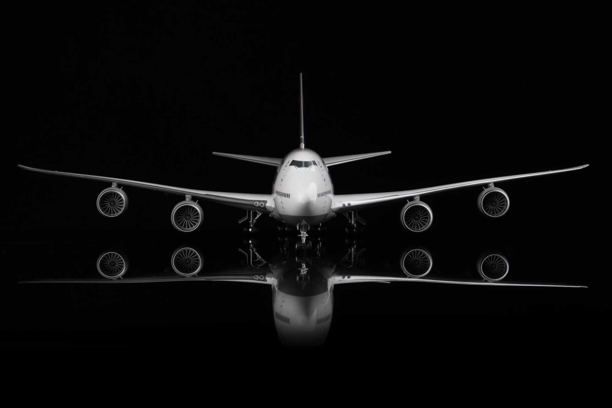 Lufthansa Boeing 747-8 D-ABYK “Siegerflieger” – Scale 1:200 – SQ Wings – 34.25 cm