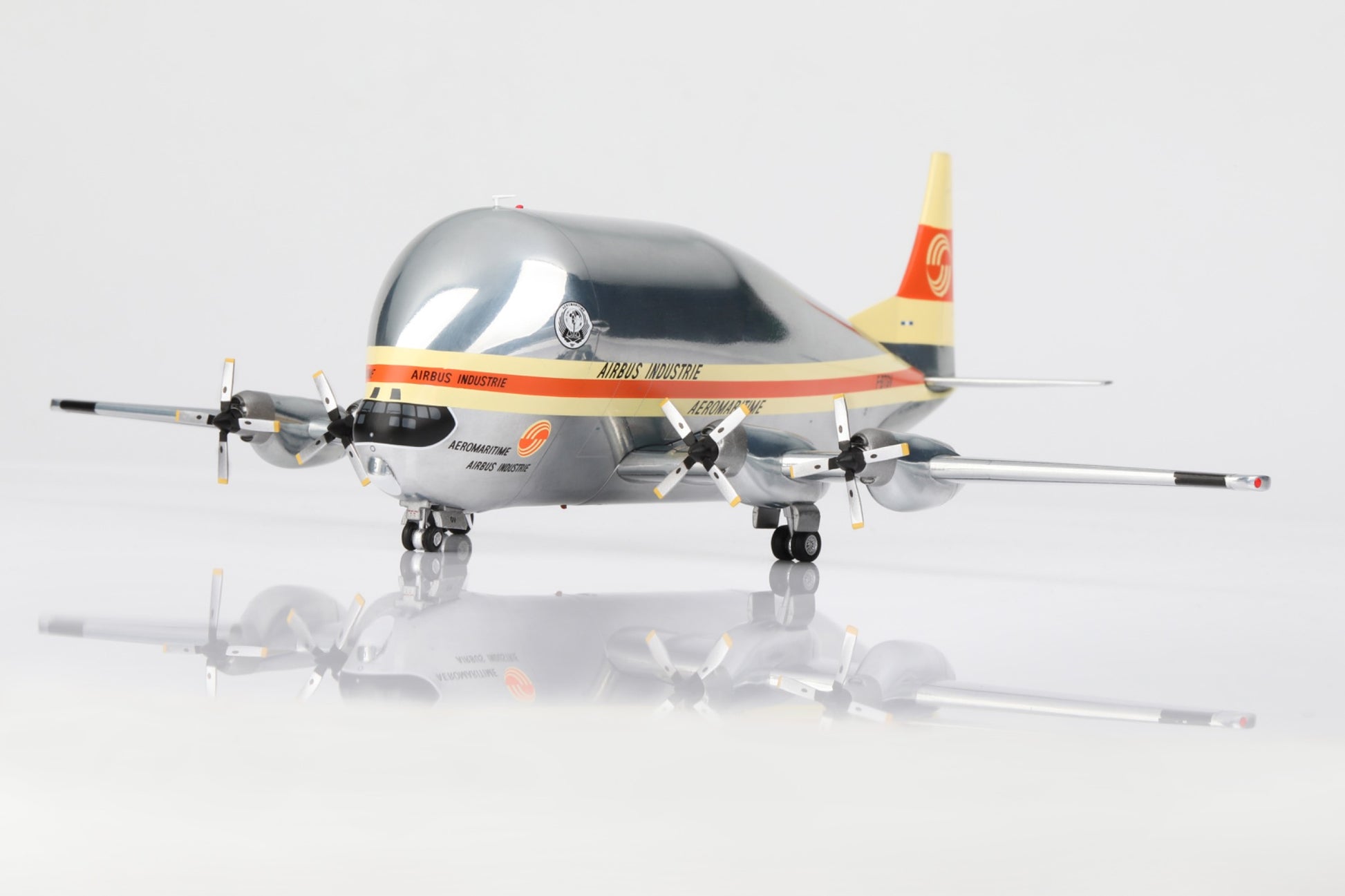 Airbus Industrie 377SGT F-BTGV – Scale 1:200 – SQ Wings – 21.9 cm