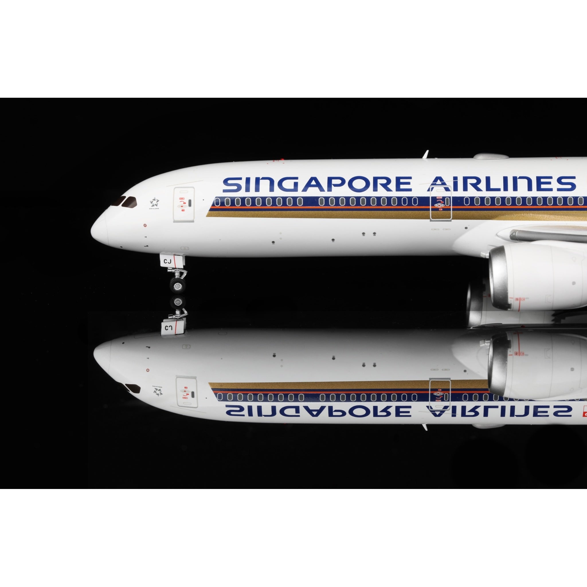 Singapore Airlines B787-10 9V-SCJ – 1:200 Scale Model by SQ Wings