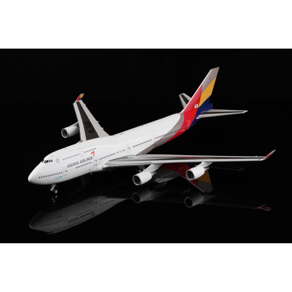 Asiana Airlines - B747-400 - HL7428 - L2003 - 35.3cm -  Scale 1/200