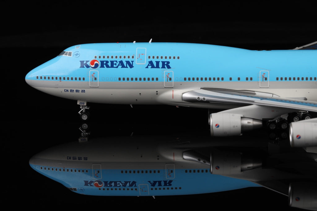 Korean Air Boeing 747-400 HL7488 – Scale 1:200 – SQ Wings – 35.3 cm