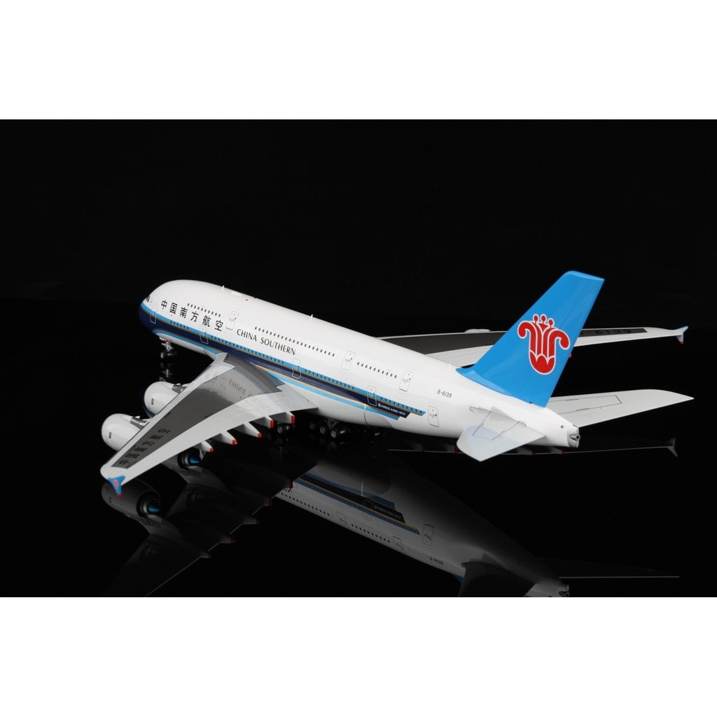 China Southern Airlines - A380 - B-6139 - 36.3cm -  Scale 1/200