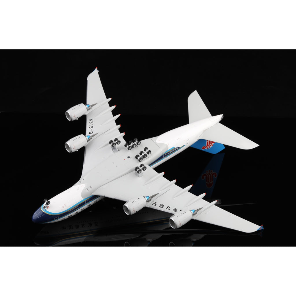 China Southern Airlines - A380 - B-6139 - 36.3cm -  Scale 1/200