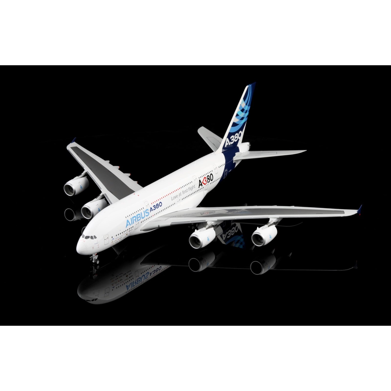 Airbus - A380 - F-WWDD - House Color Love at First Flight - L2009 - 36.3cm - Scale 1/200
