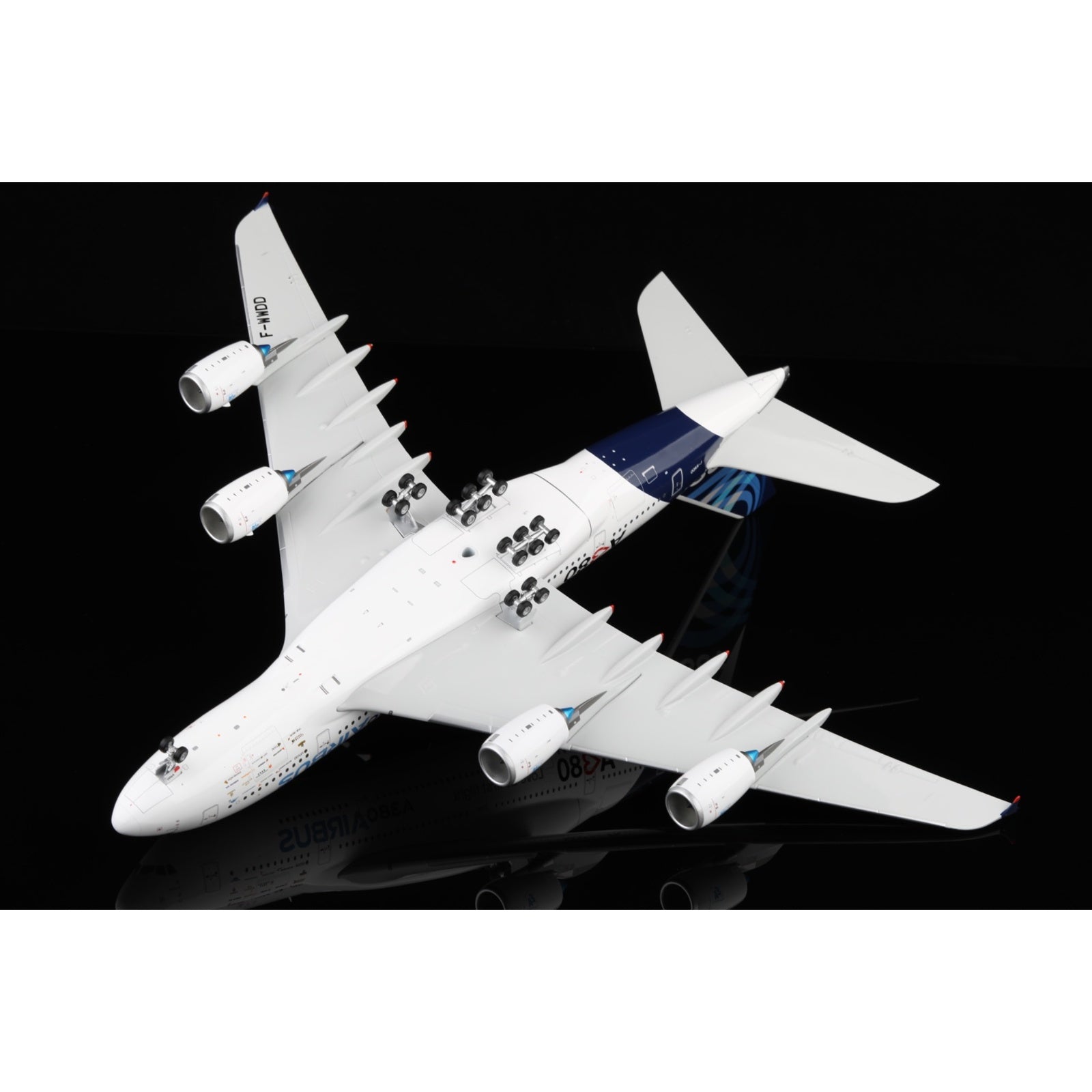 Airbus - A380 - F-WWDD - House Color Love at First Flight - L2009 - 36.3cm - Scale 1/200