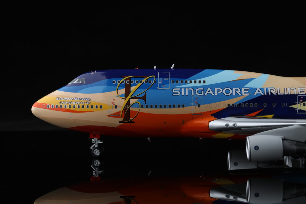 Singapore Airlines - B747-400 - 9V-SPL - Tropical Livery- L2002 - 35.3cm -  Scale 1/200