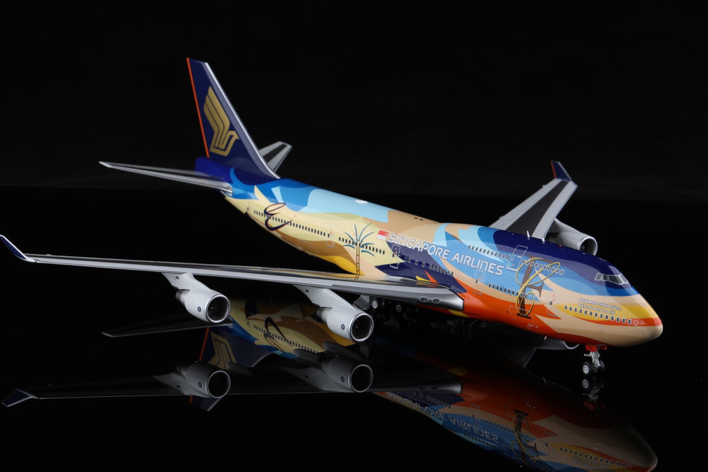 Singapore Airlines - B747-400 - 9V-SPL - Tropical Livery- L2002 - 35.3cm -  Scale 1/200