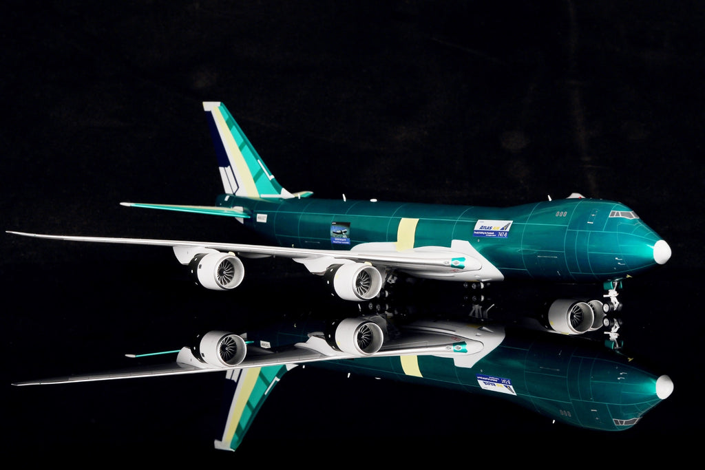 Atlas Air - B747-8F - N863GT - Assembly Colors - L2015 - 38.1cm -  Scale 1/200