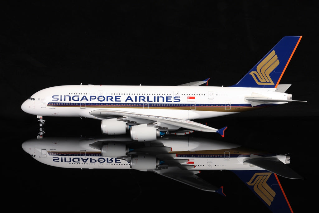 Singapore Airlines - A380 - 9V-SKB - Scale 1/200 - 36.38cm -  Scale 1/200